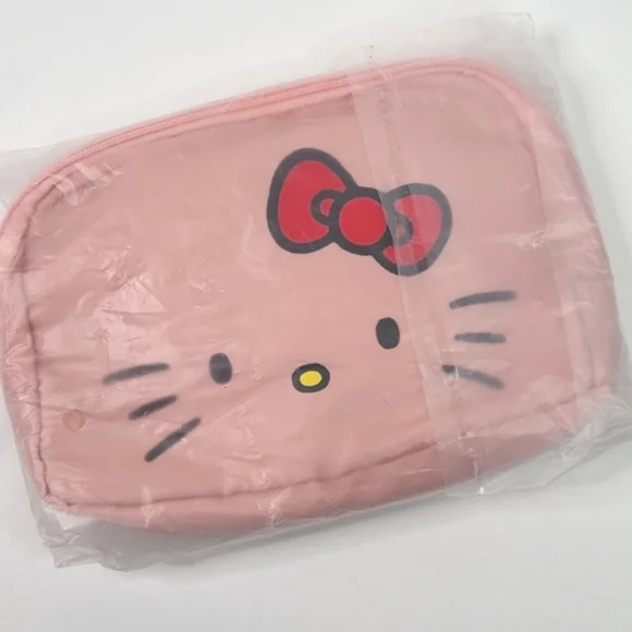 Hello Kitty Pink Fanny Pack - Picture 10 of 11